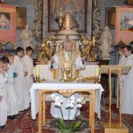 guty oltář kněz